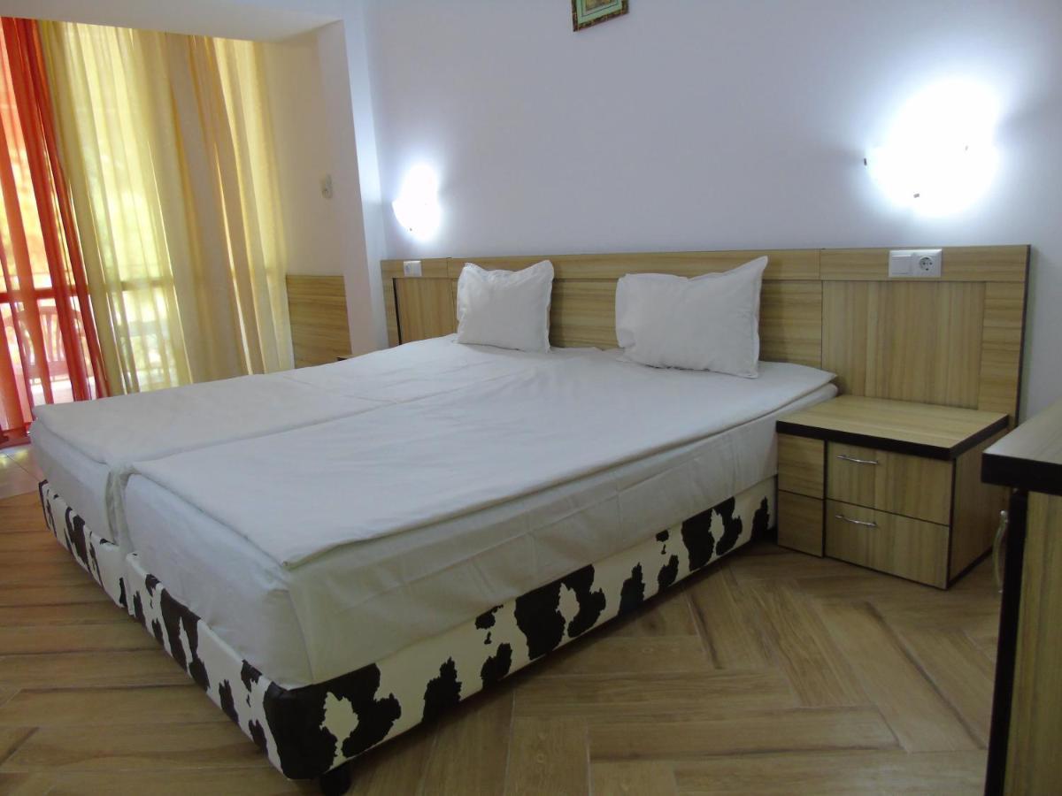 Jupiter Hotel Slantchev Briag Extérieur photo
