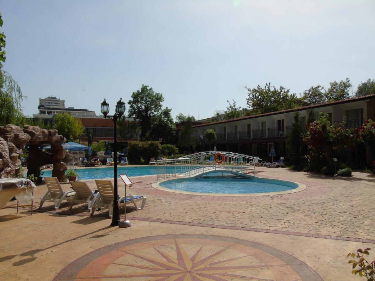 Jupiter Hotel Slantchev Briag Extérieur photo
